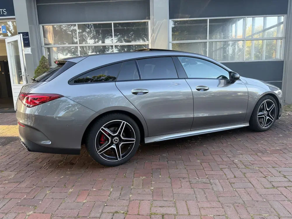 Mercedes-Benz CLA 180 Business Solutio uit 2022, foto 2