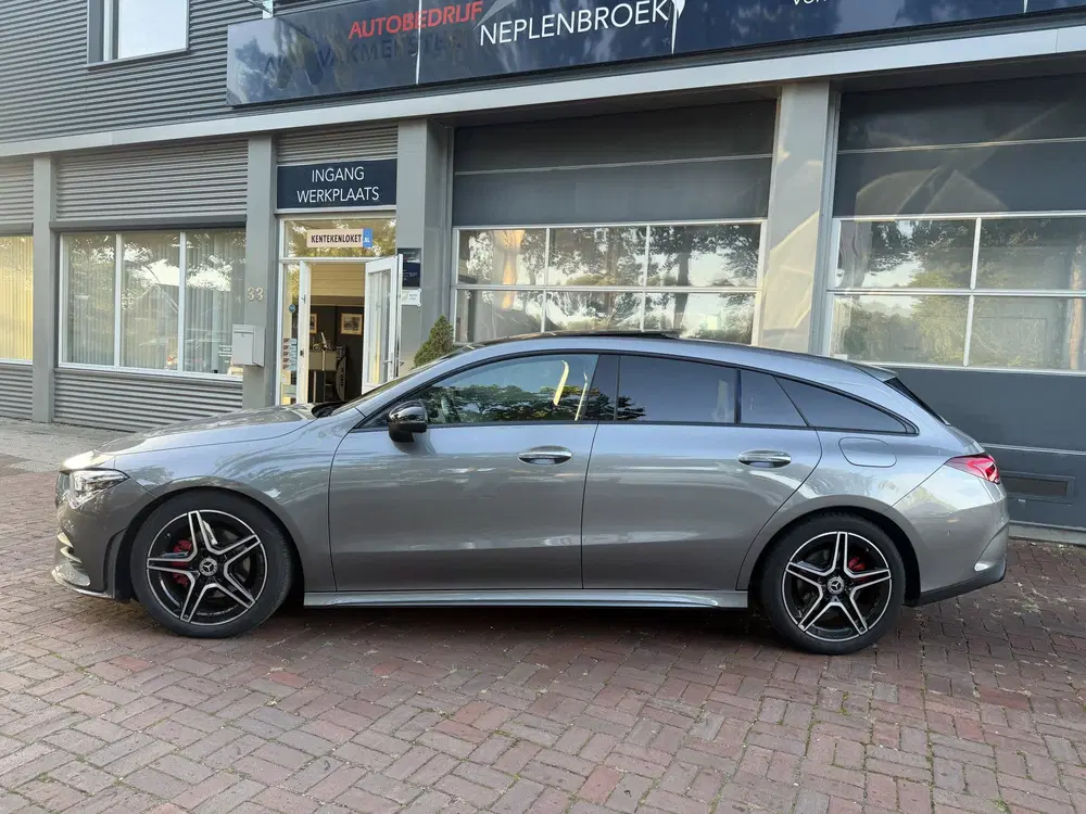 Mercedes-Benz CLA 180 Business Solutio uit 2022, foto 5