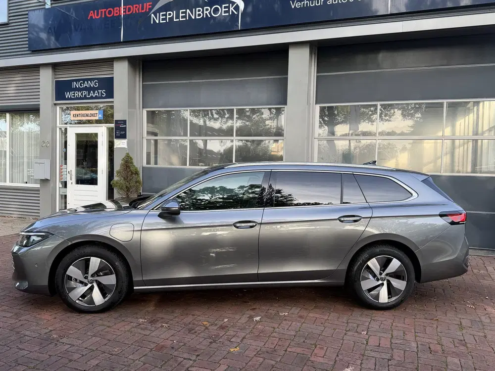 Volkswagen Passat 1.5 eHybrid 204pk Elegance uit 2026, foto 3