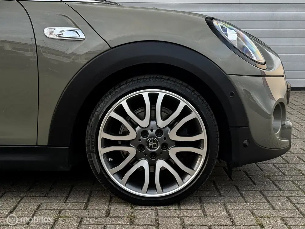 Mini Cooper S 2.0 Cooper S Chili uit 2019, foto 15
