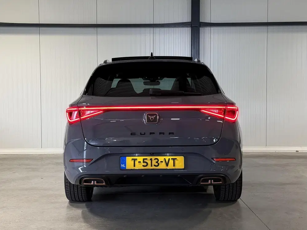 Cupra Leon 1.4 e-Hybrid VZ Copper Edition Pano uit 2021, foto 8