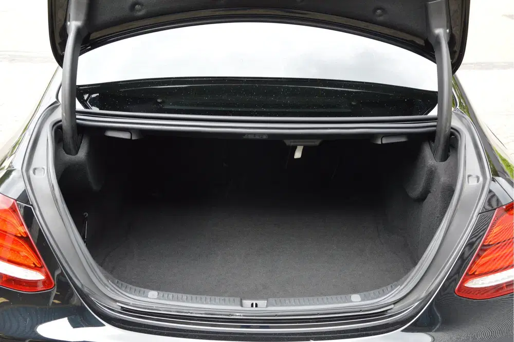 Mercedes-Benz E-Klasse 200 AVANTGARDE LED uit 2019, foto 12