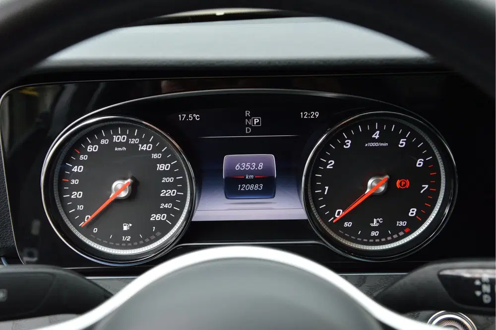 Mercedes-Benz E-Klasse 200 AVANTGARDE LED uit 2019, foto 14