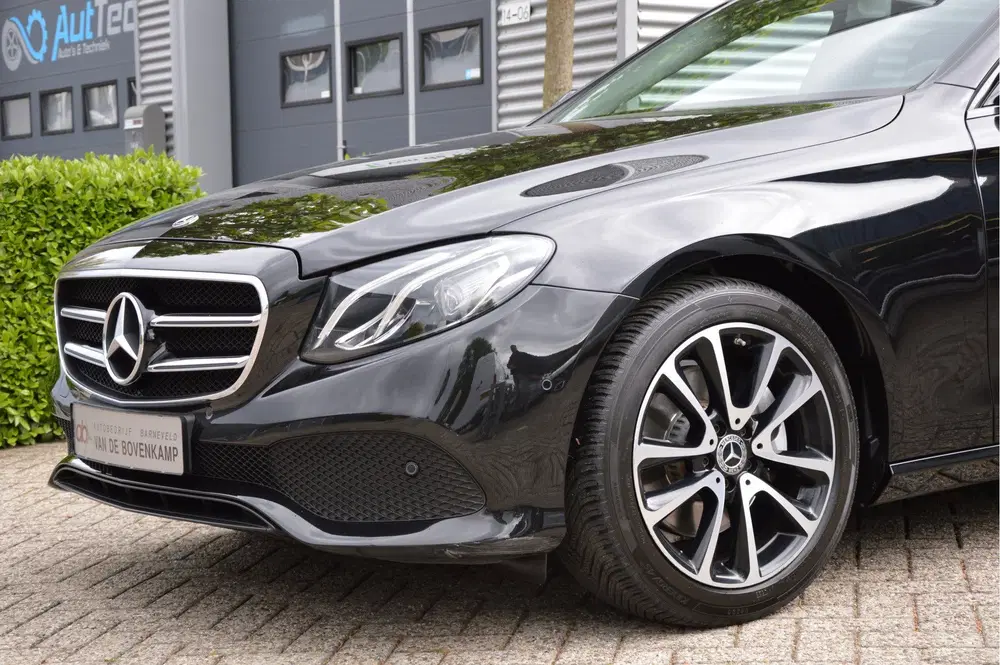 Mercedes-Benz E-Klasse 200 AVANTGARDE LED uit 2019, foto 6