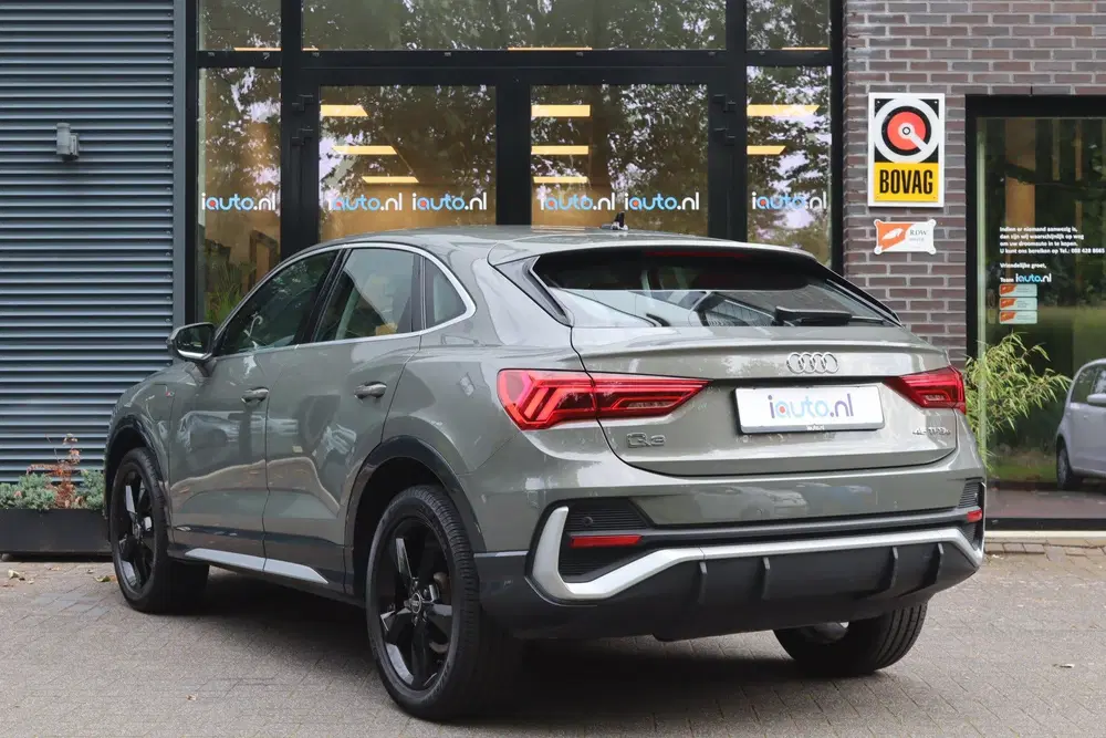 Audi Q3 45 TFSI e S-Line LED uit 2023, foto 5