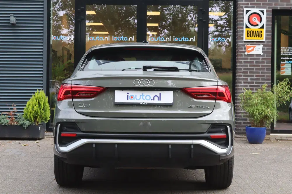 Audi Q3 45 TFSI e S-Line LED uit 2023, foto 7