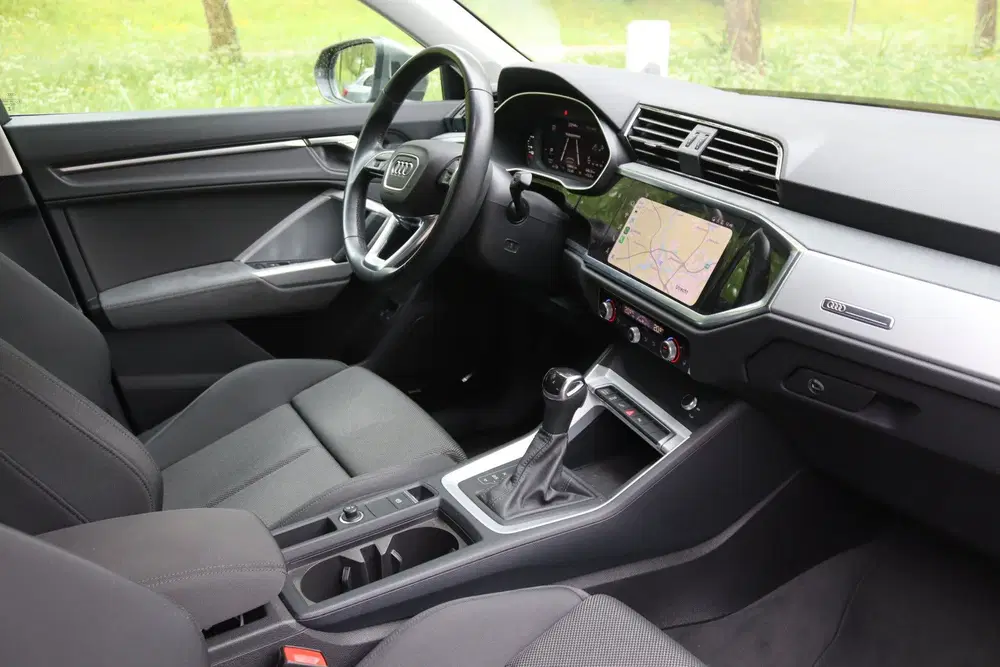 Audi Q3 45 TFSI e S-Line LED uit 2023, foto 8