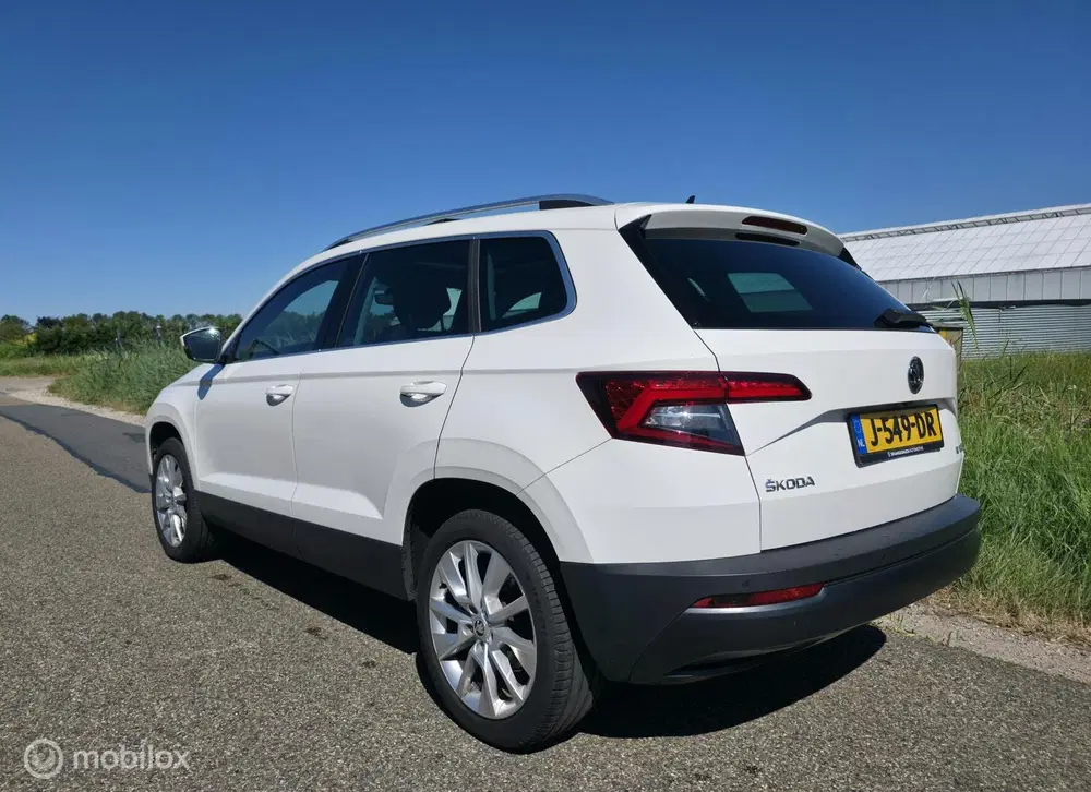 Skoda Karoq 1.5 TSI DSG uit 2019, foto 3
