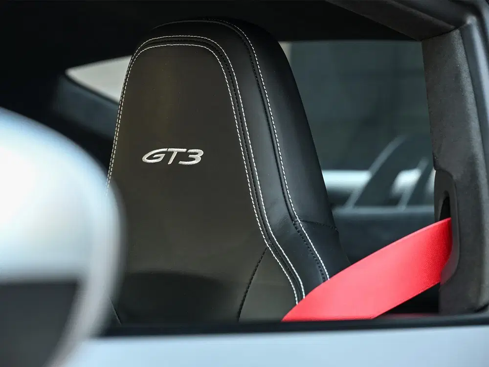 Porsche 911 4.0 GT3 uit 2022, foto 3