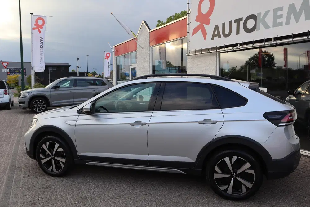 Volkswagen Taigo 1.0 TSI LIFE EDITION CAMERA uit 2025, foto 11