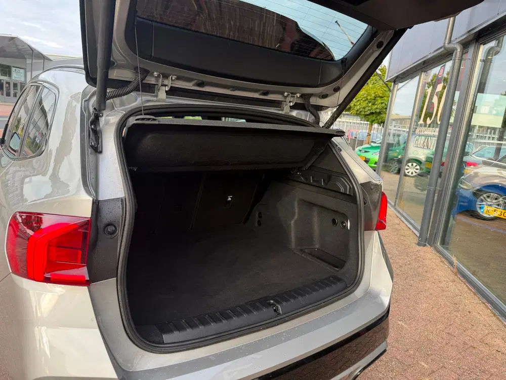 BMW X1 SDrive18i AUT uit 2023, foto 11