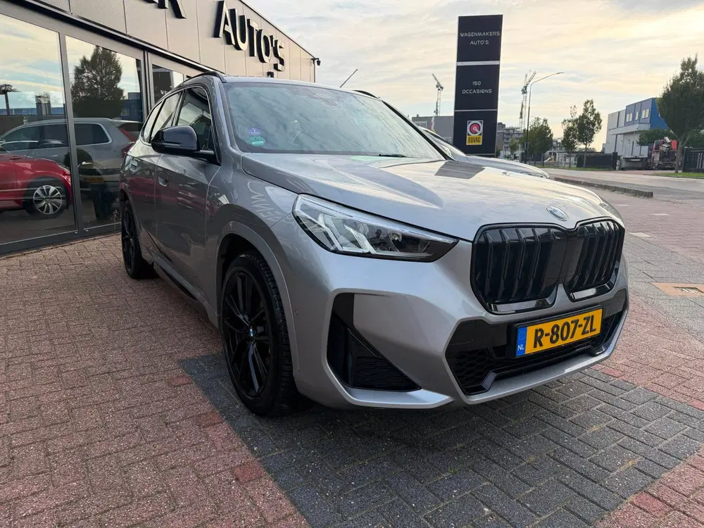 BMW X1 SDrive18i AUT uit 2023, foto 5