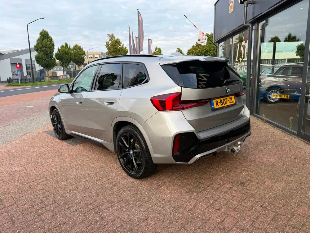 BMW X1 SDrive18i AUT uit 2023, foto 8