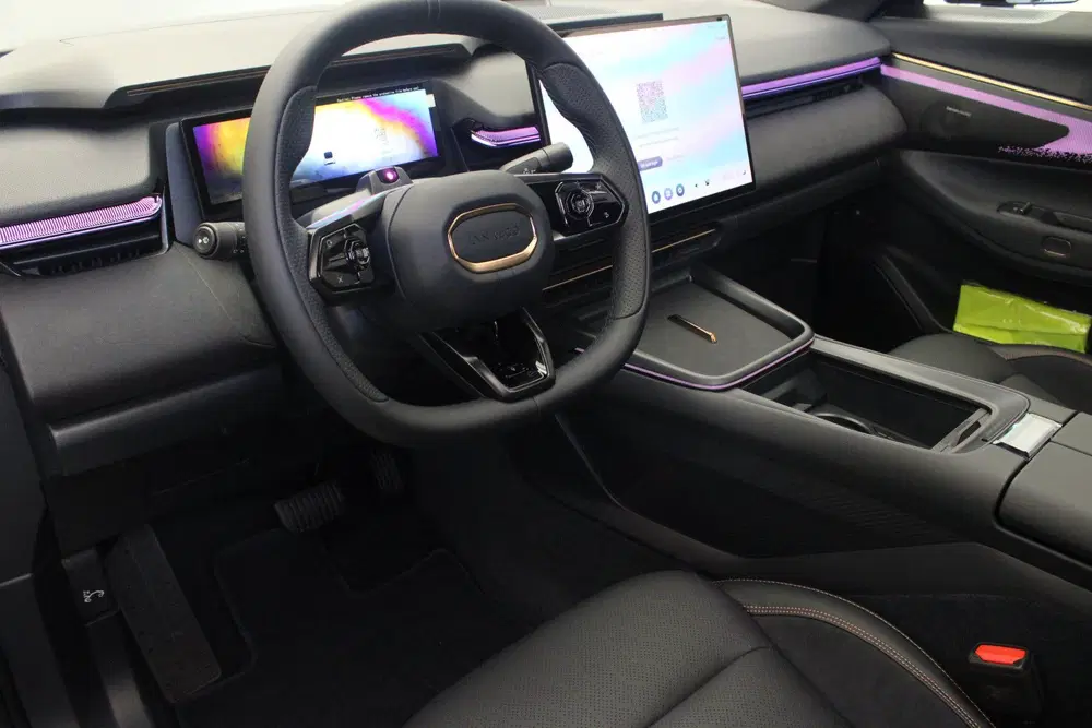 Lynk & Co 08 1.5 Core uit 2026, foto 14