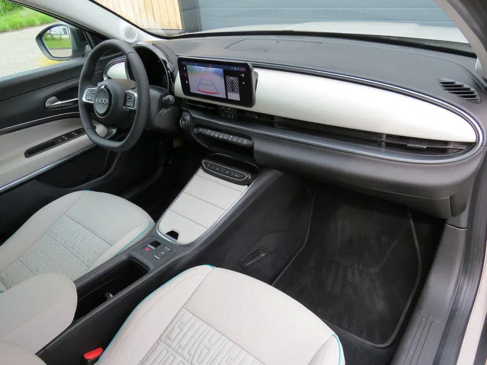 Fiat 600e La Prima 54 kWh *Full option *Leder *Stoel uit 2024, foto 3