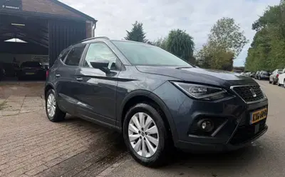 SEAT Arona 1.0 TSI 95pk 2020 Grijs uit 2020