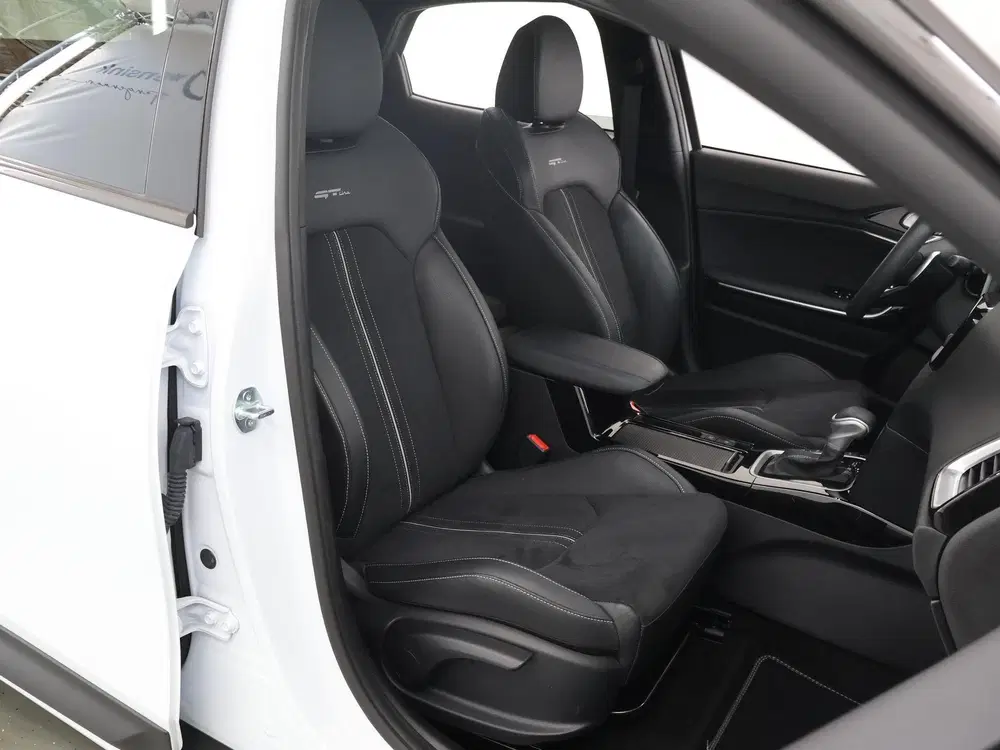 Kia XCeed 1.5 T-GDi DCT7 GT-Line uit 2025, foto 10