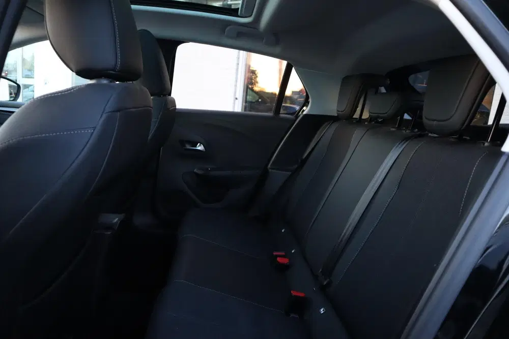 Opel Corsa 1.2 SPORT SKY PANORAMADAK uit 2021, foto 6