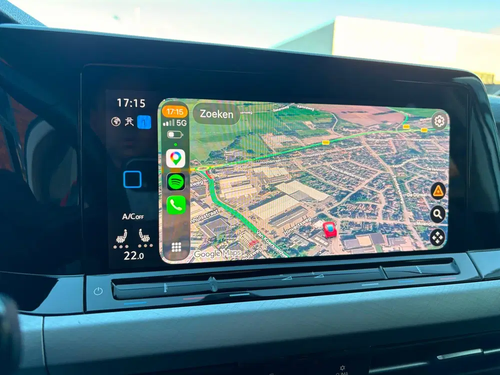 Volkswagen Golf 1.0 eTSI Life Business uit 2023, foto 7