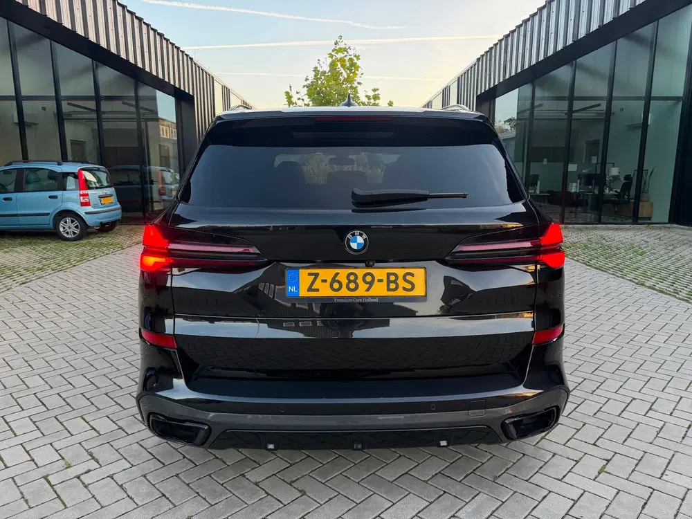BMW X5 XDrive45e High Executive M Sport Pano Soft uit 2021, foto 6
