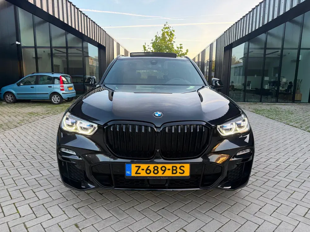 BMW X5 XDrive45e High Executive M Sport Pano Soft uit 2021, foto 7