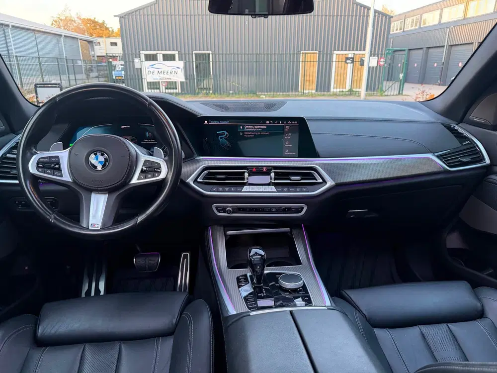 BMW X5 XDrive45e High Executive M Sport Pano Soft uit 2021, foto 9