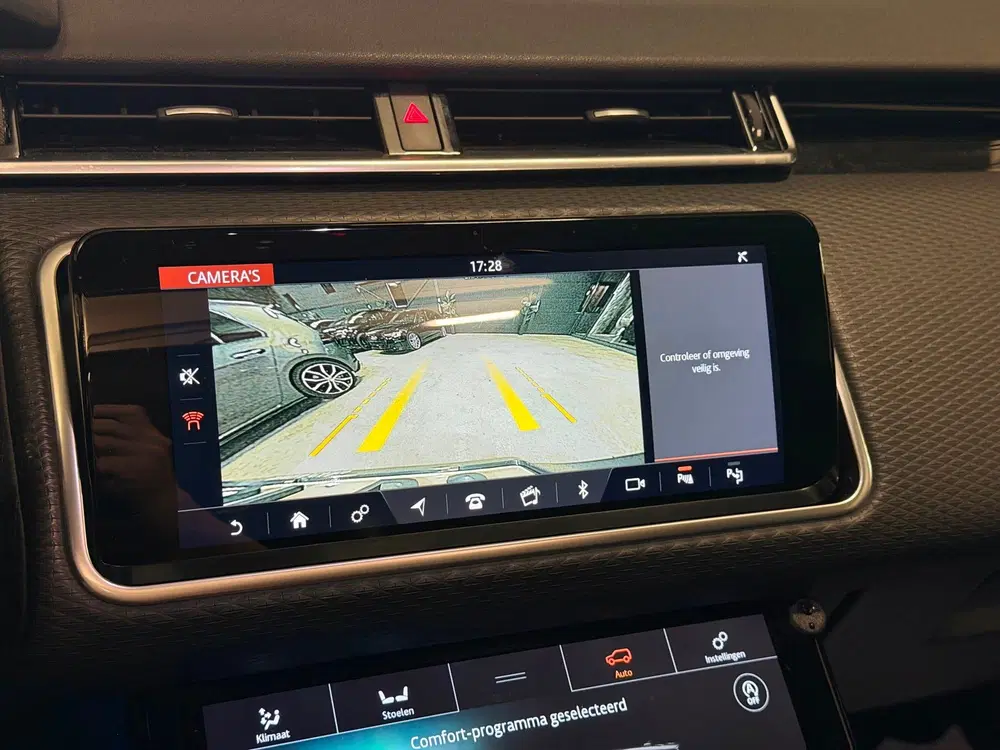 Land Rover Range Rover Velar 2.0 P250 Turbo R-Dynamic SE uit 2019, foto 14