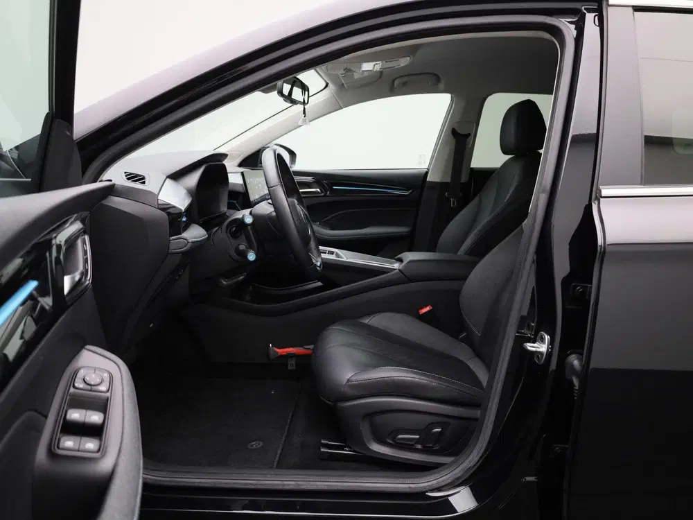 MG MG5 Long Range Luxury 61 kWh uit 2023, foto 9