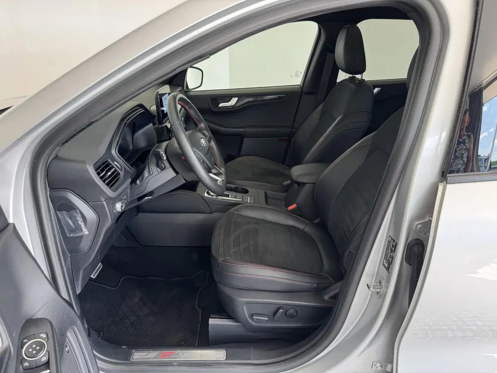 Ford Kuga 2.5 PHEV E-CVT 225pk ST-Line Trekhaak uit 2020, foto 13