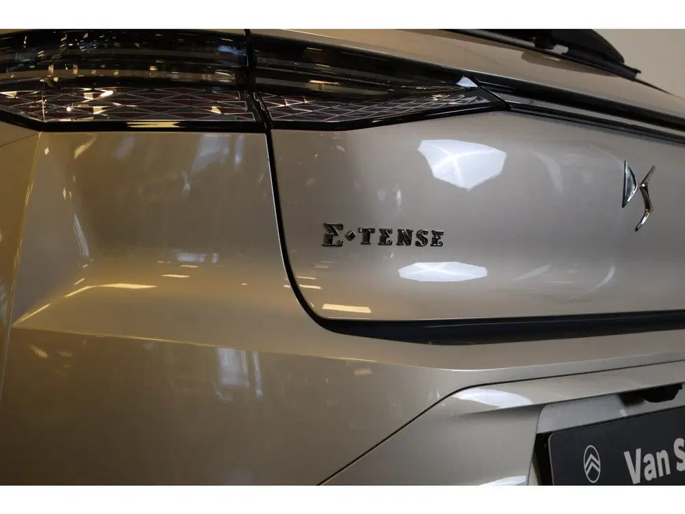 DS Automobiles DS 4 DS DS 4 e-Tense Opéra 225 Panorama dak uit 2023, foto 13