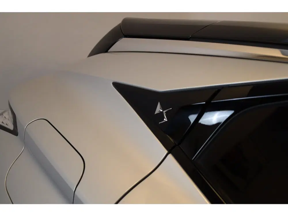 DS Automobiles DS 4 DS DS 4 e-Tense Opéra 225 Panorama dak uit 2023, foto 9