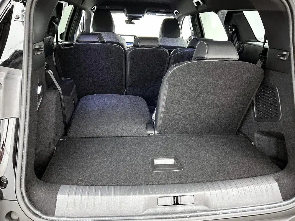 Peugeot 5008 1.6 Plug-in Hybrid 225 GT 7p uit 2026, foto 15