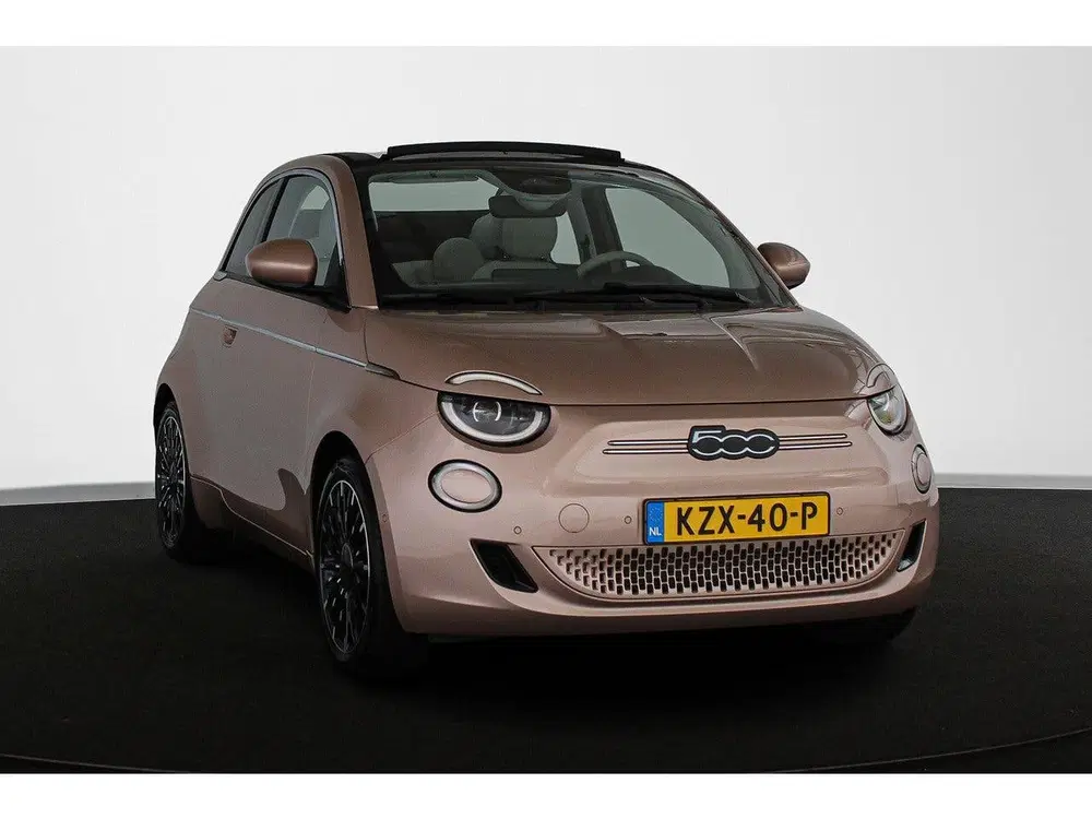 Fiat 500C La Prima 42 kWh Cabrio Leder Stoelverwarmi uit 2024, foto 2