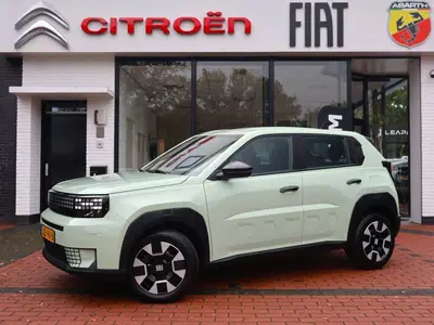 Fiat Grande Panda Mild Hybrid 110PK eDCT6 automaat Icon uit 2026