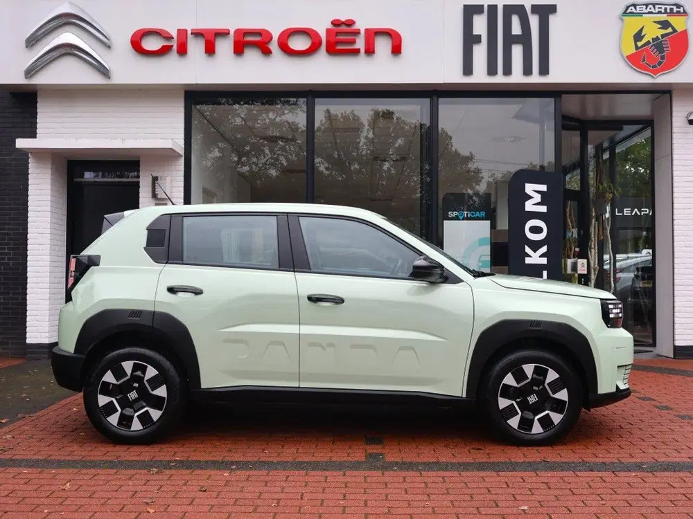 Fiat Grande Panda Mild Hybrid 110PK eDCT6 automaat Icon uit 2026, foto 3