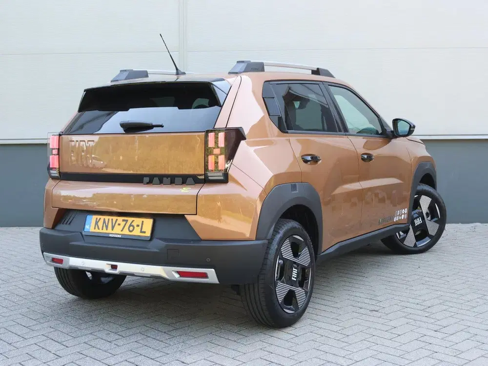 Fiat Grande Panda La Prima 11 kW 44 kWh uit 2026, foto 4