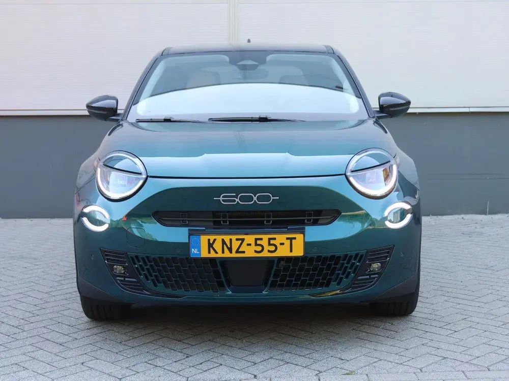 Fiat 600e La Prima 54 kWh 156pk uit 2026, foto 4