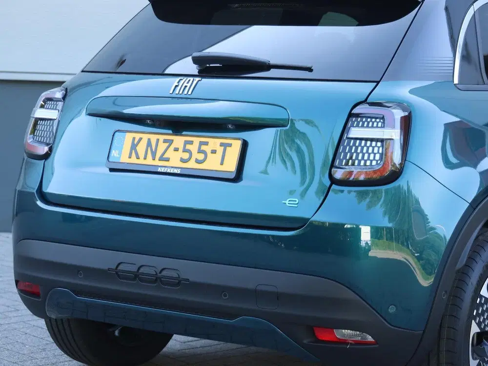 Fiat 600e La Prima 54 kWh 156pk uit 2026, foto 6