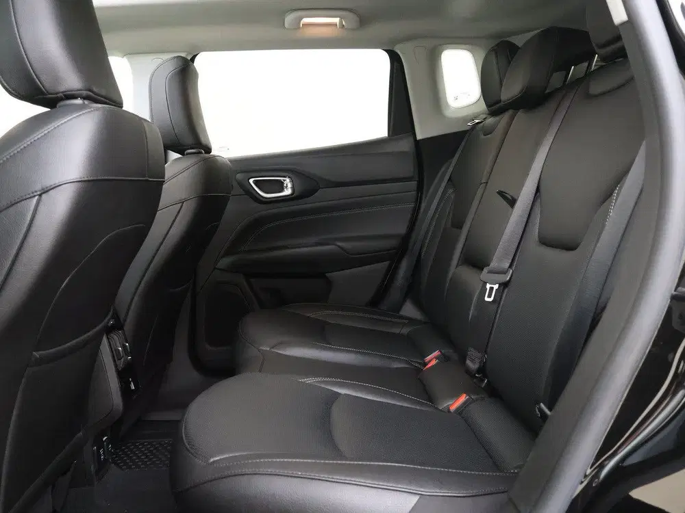 Jeep Compass 4xe 240 Plug-in Hybrid Electric S 4WD uit 2022, foto 15