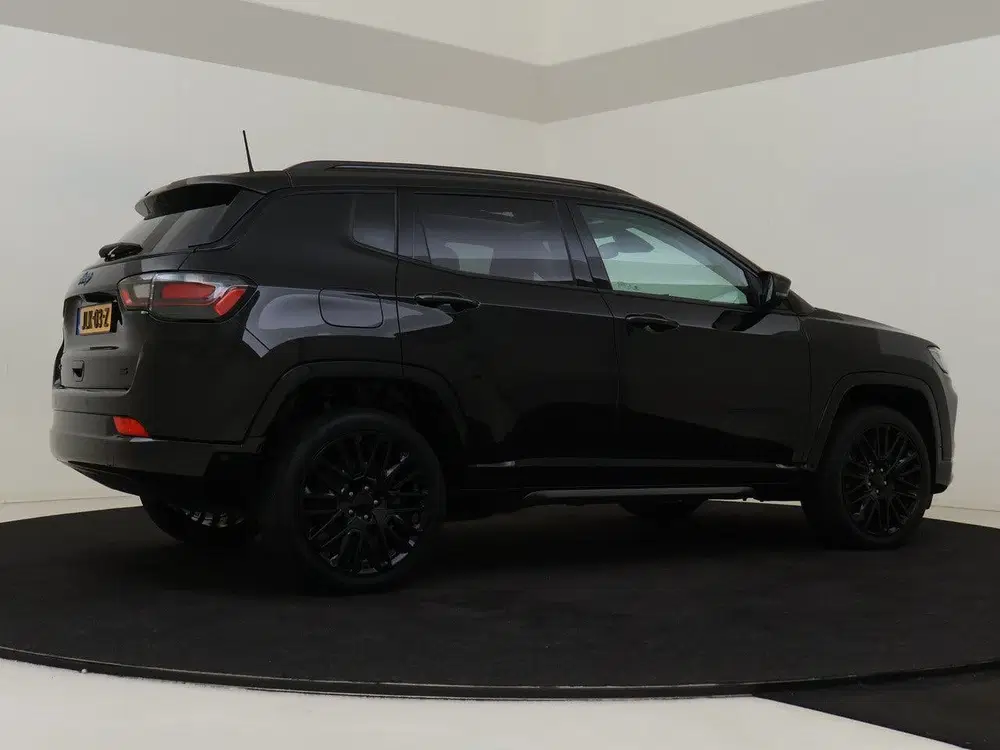 Jeep Compass 4xe 240 Plug-in Hybrid Electric S 4WD uit 2022, foto 6