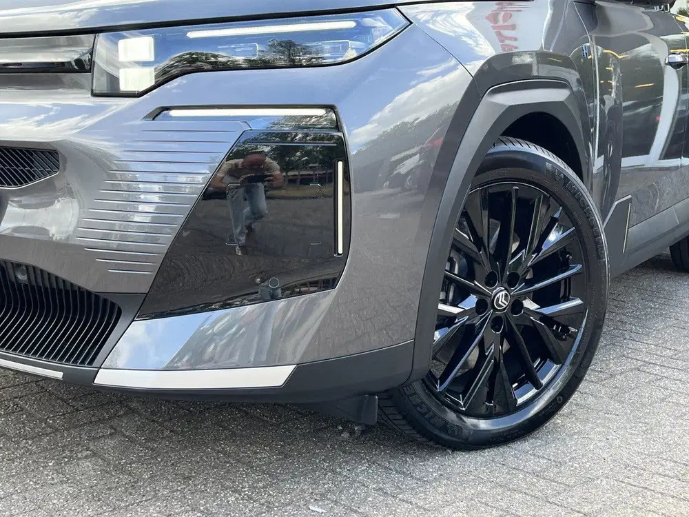 Citroën C5 Aircross 1.6 Plug-In Hybrid 225 Max ZEER LUXE AU uit 2026, foto 3
