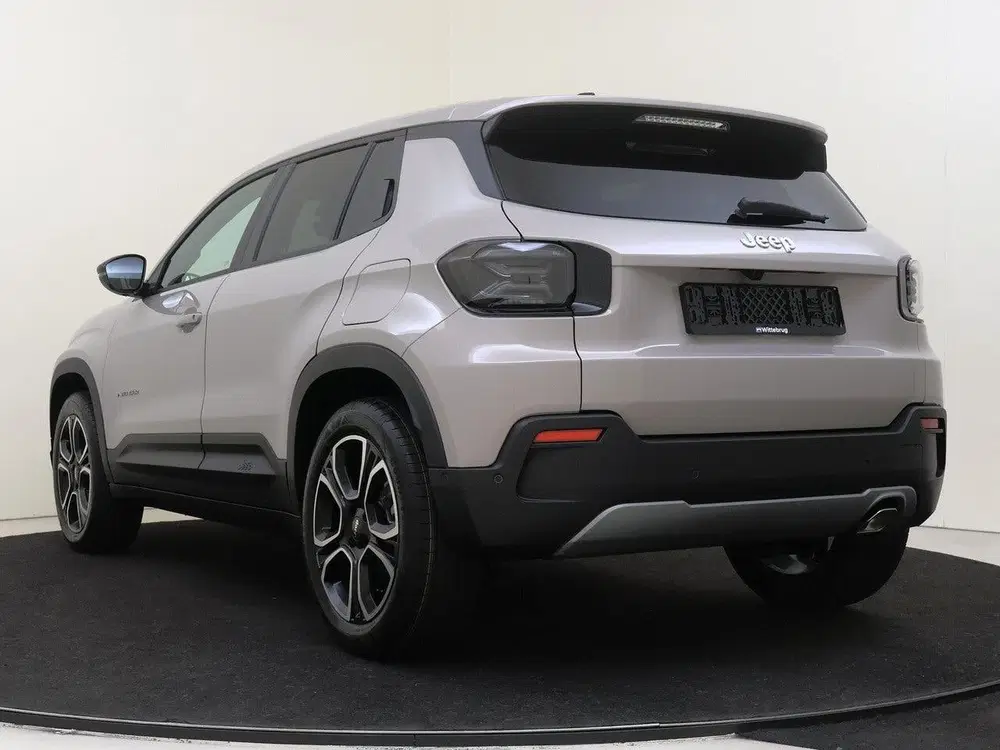Jeep Avenger 1.2 e-Hybrid Summit nrm demo (bj 2026) uit 2026, foto 4