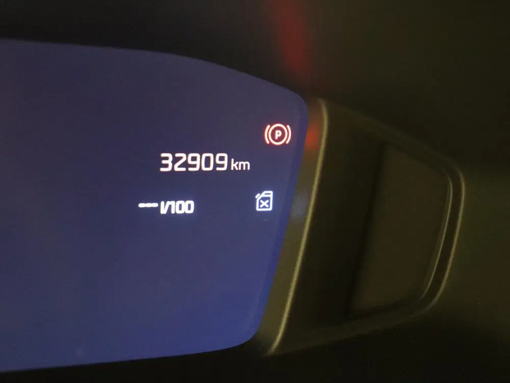 Peugeot 2008 1.2 PureTech 100 Allure uit 2025, foto 9
