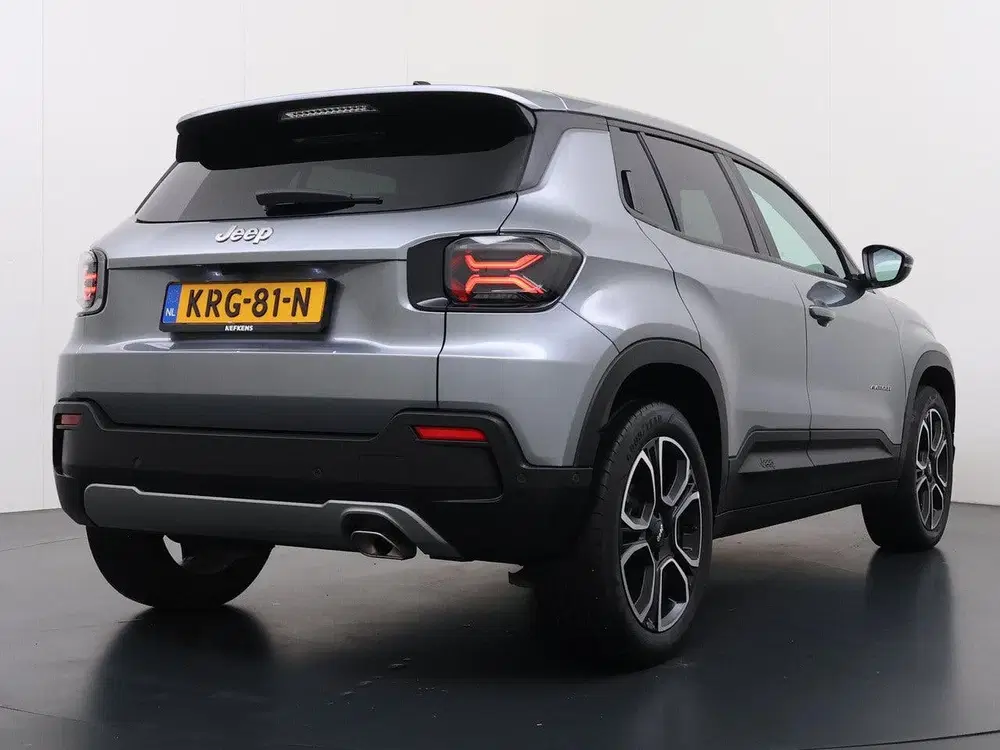 Jeep Avenger Summit 100pk uit 2025, foto 7