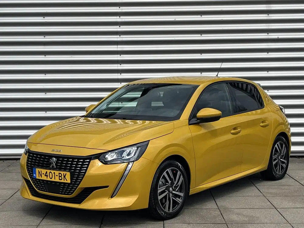 Peugeot 208 1.2 PureTech 100 Allure uit 2021