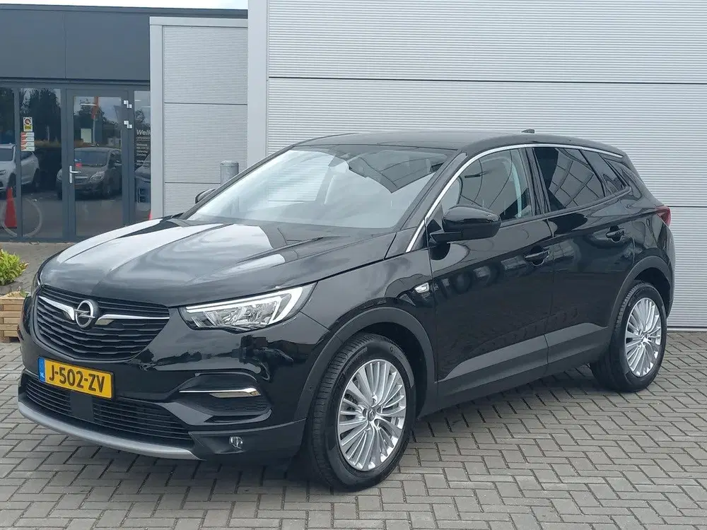 Opel Grandland 1.2T 130pk Business Elegance uit 2020