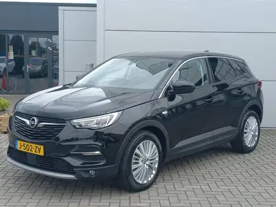 Opel Grandland 1.2T 130pk Business Elegance uit 2020