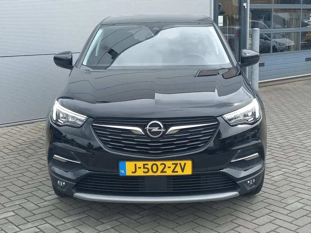 Opel Grandland 1.2T 130pk Business Elegance uit 2020, foto 2
