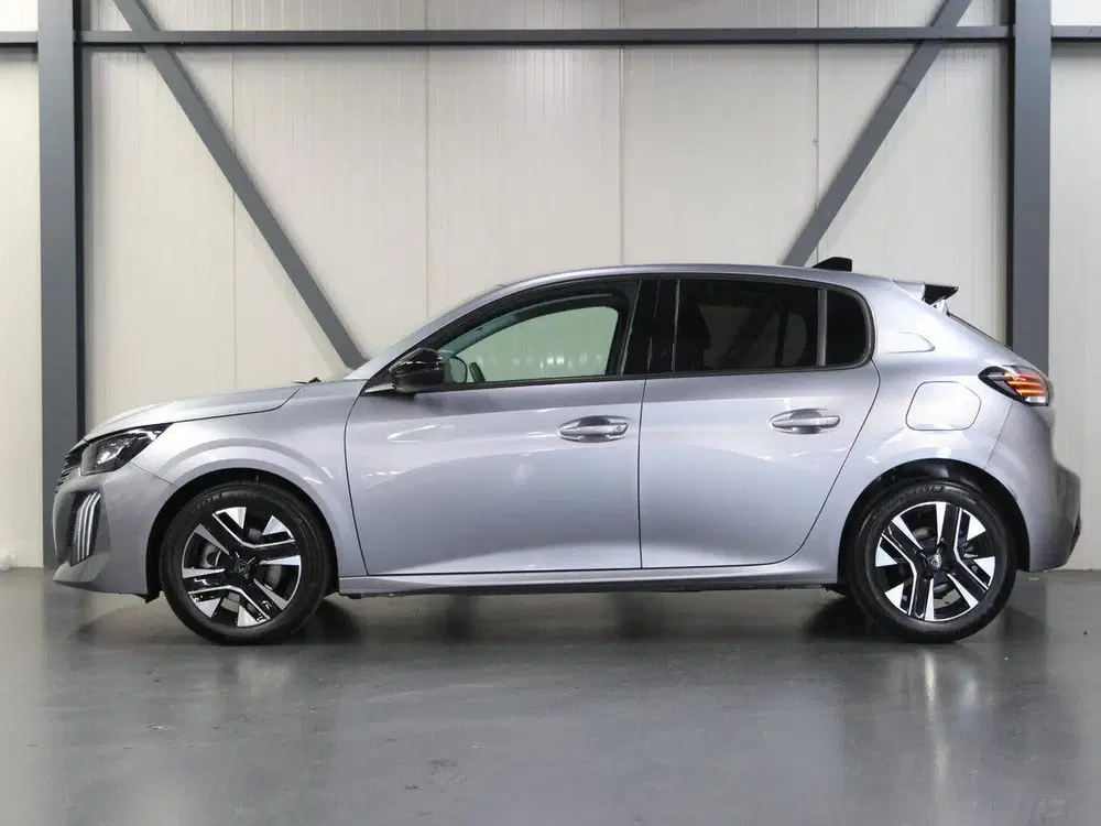 Peugeot 208 1.2 100PK Allure uit 2025, foto 2