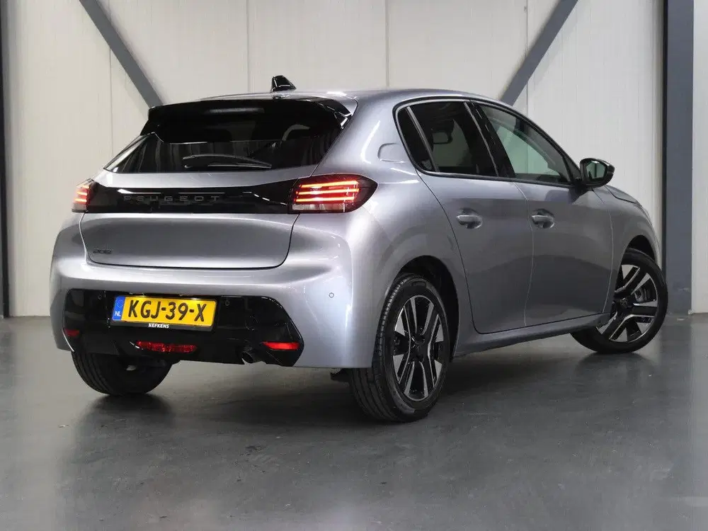 Peugeot 208 1.2 100PK Allure uit 2025, foto 3